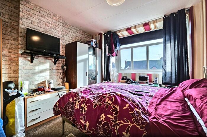 3 Bedroom Terraced House For Sale In The Scotchill, Coventry, CV6
