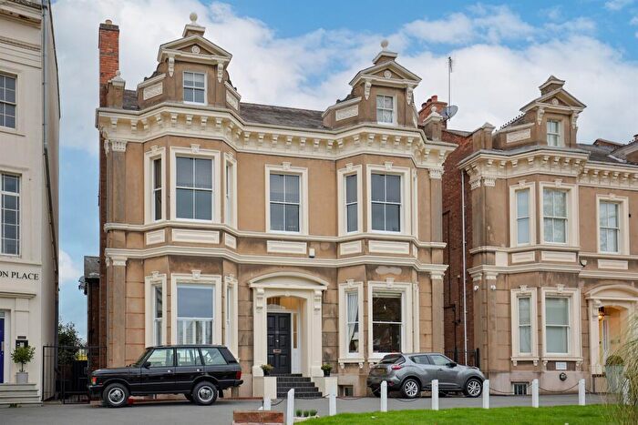 2 Bedroom Apartment For Sale In Clarendon Place, Leamington Spa, CV32