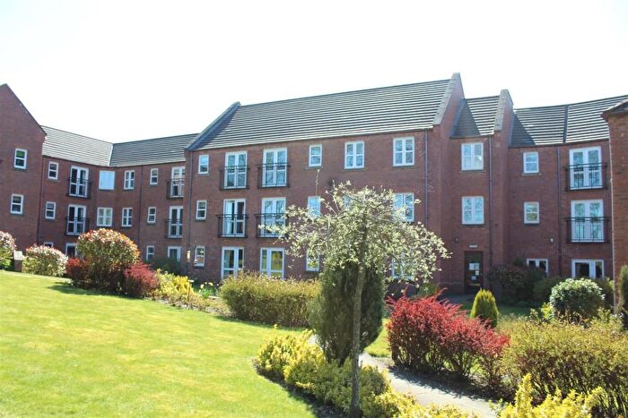 1 Bedroom Property For Sale In Ingle Court, Market Weighton, York, YO43