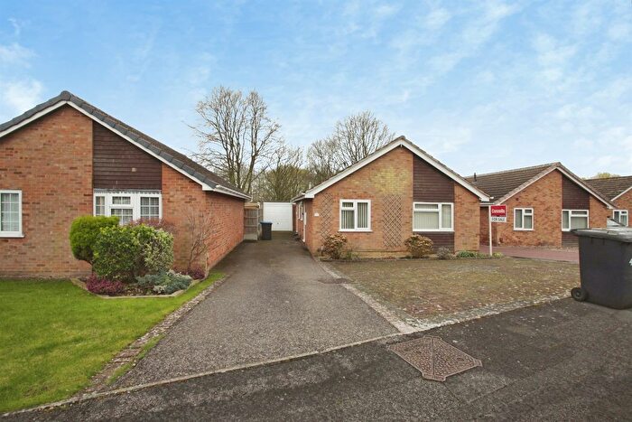 2 Bedroom Detached Bungalow For Sale In Rydal Close, Rugby, CV21