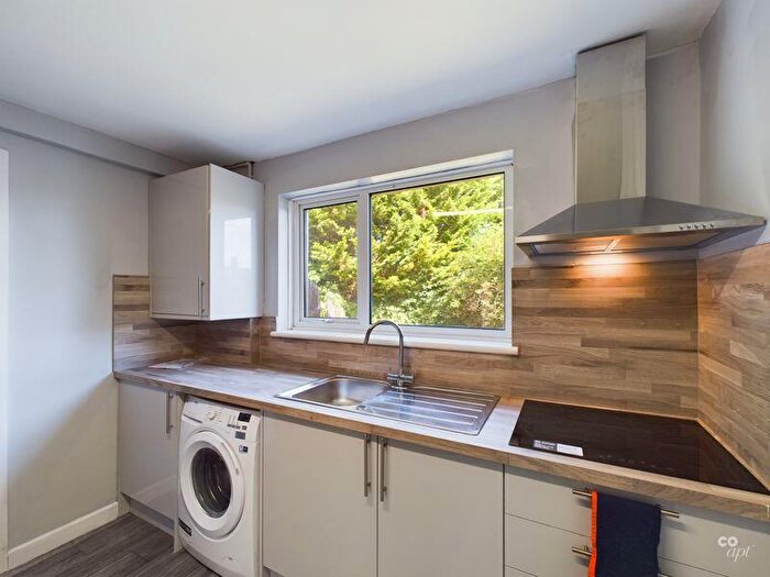 4 Bedroom Semi-Detached House To Rent In Wolseley Road, Brighton, BN1