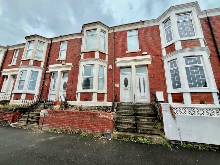 2 Bedroom Flat To Rent In Rawling Road, Gateshead, NE8