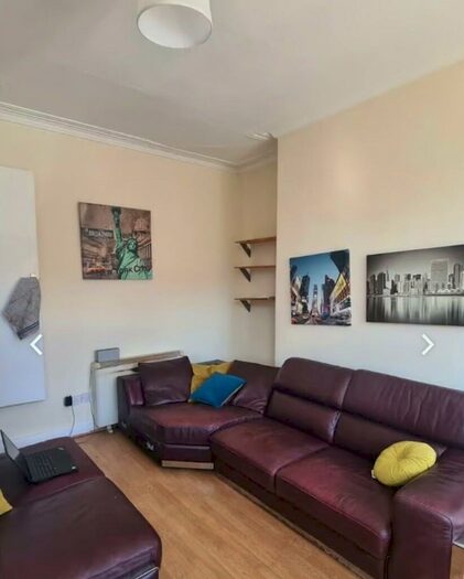 4 Bedroom Terraced House To Rent In Beechwood Mount, Leeds, West Yorkshire, LS4