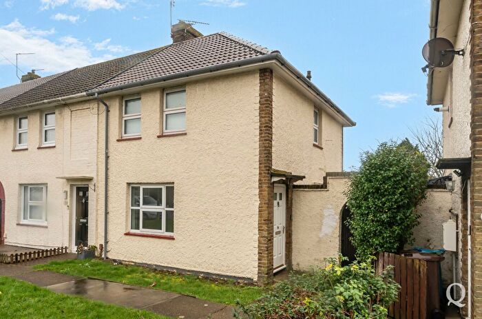 4 Bedroom End Of Terrace House To Rent In Coldharbour Lane, Kemsley, Sittingbourne, Kent, ME10