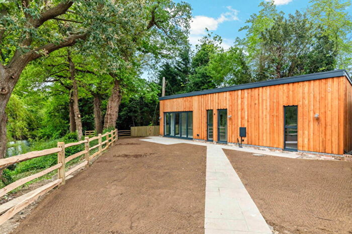 1 Bedroom Detached Bungalow For Sale In Tillburstow Hill Road, Godstone, Surrey, RH9