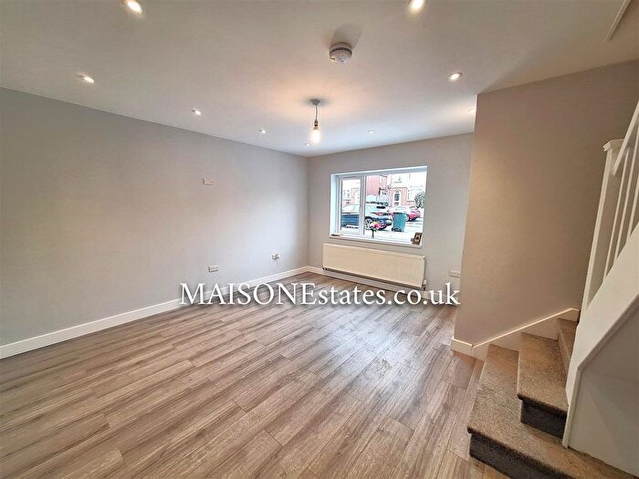 3 Bedroom Property For Sale In Roland Avenue, Holbrooks, Coventry, CV6