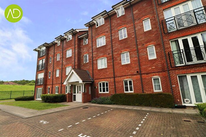 2 Bedroom Flat To Rent In Yukon Road, Turnford, EN10