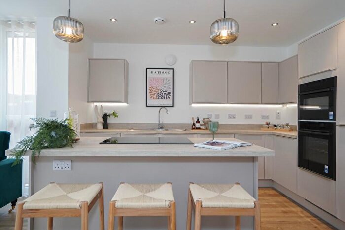 4 Bedroom Detached House For Sale In North Road, Engine Common, Yate, BS37