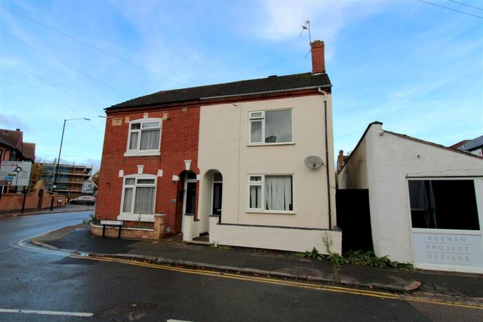 2 Bedroom House To Rent In Earl Street, Rugby, CV21