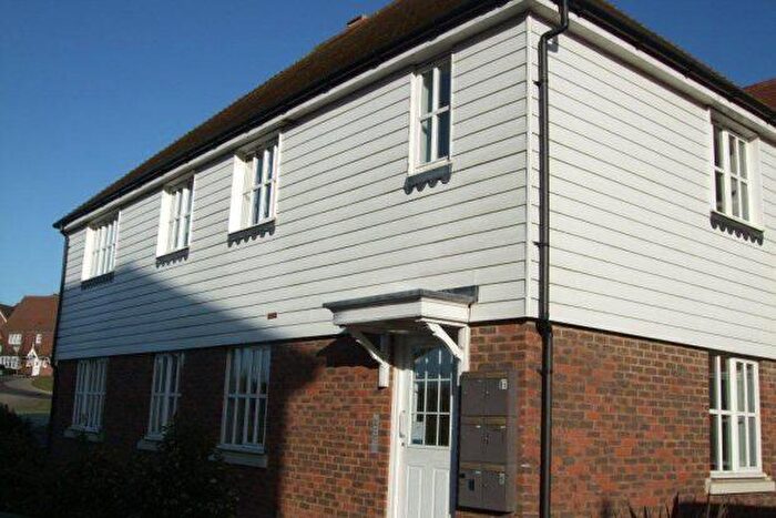 2 Bedroom Apartment To Rent In Middle Village, Bolnore Village, RH16