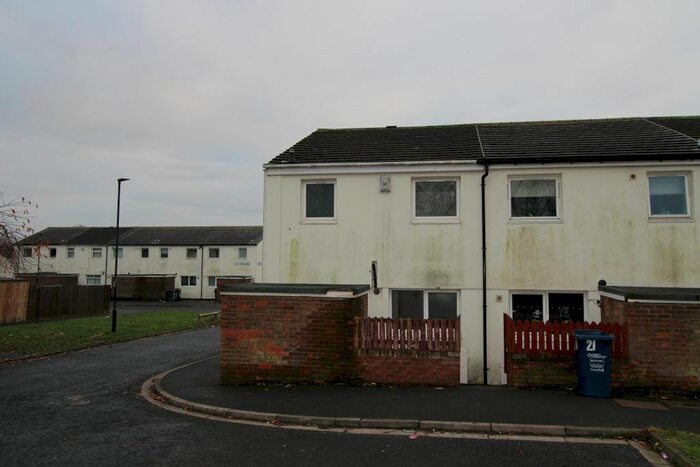 3 Bedroom End Of Terrace House To Rent In Darden Lough, Newcastle Upon Tyne NE5