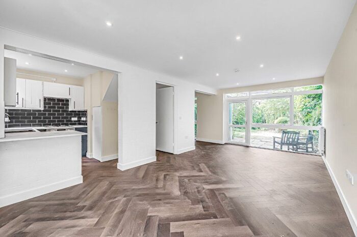 3 Bedroom Terraced House To Rent In Fieldend, Twickenham, TW1