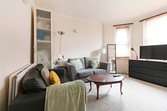 2 Bedroom Flat To Rent In Dorset Mansions, Lillie Road, London, SW6