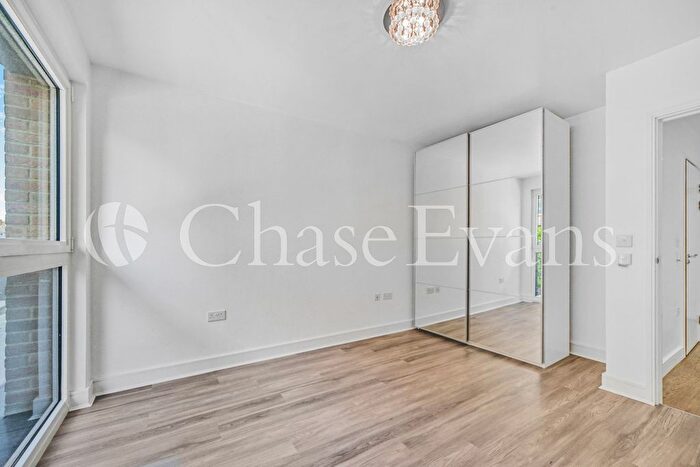 1 Bedroom Flat For Sale In Greenland Place, Pell Street, Surrey Quays, London, SE8