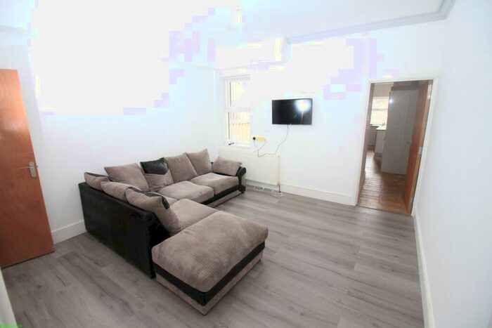 4 Bedroom Terraced House To Rent In Bolingbroke Road, Stoke, Coventry, CV3