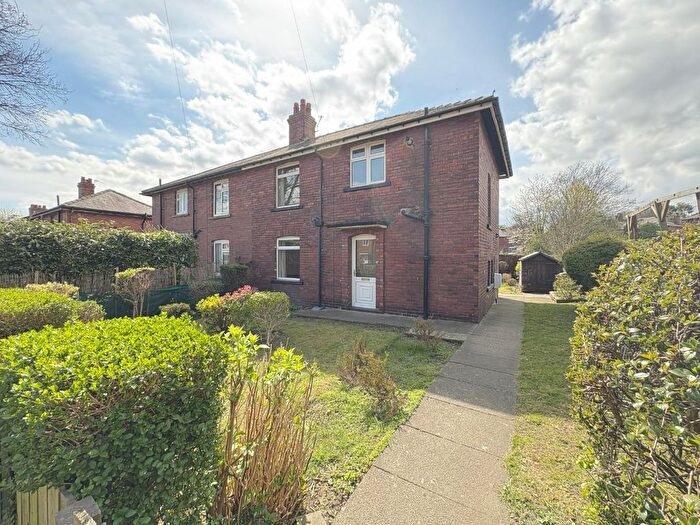 3 Bedroom Semi-Detached House For Sale In Fir Parade, Dewsbury, WF13