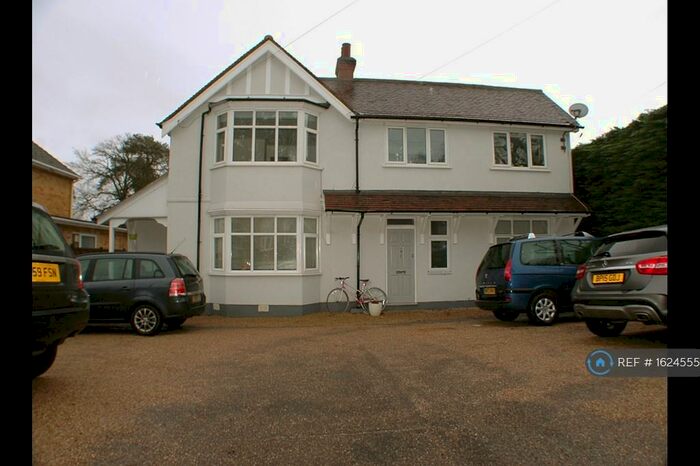 1 Bedroom Flat To Rent In Fleet Road, Fleet, GU51