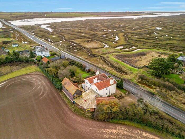 4 Bedroom Detached House For Sale In Peldon, CO5