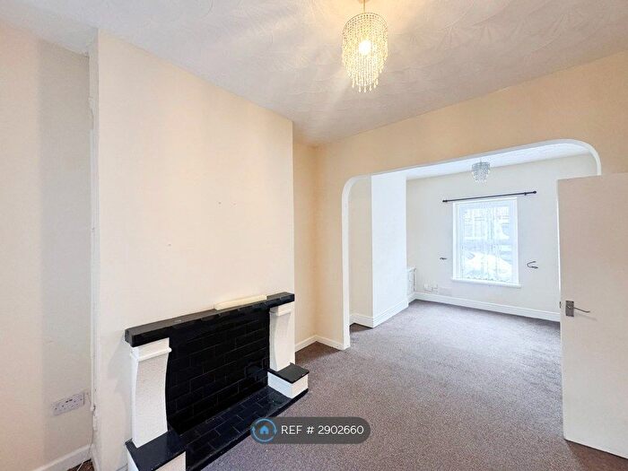 2 Bedroom Terraced House To Rent In Hoskins Street, Newport, NP20