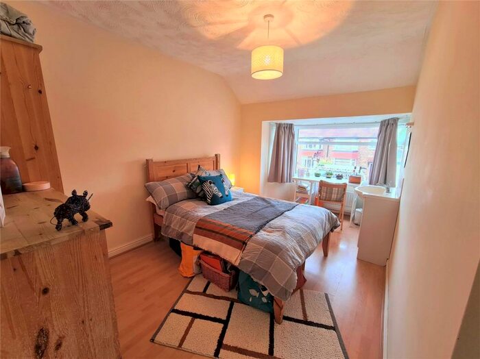 1 Bedroom Semi-Detached House To Rent In Morningside Drive, Manchester, M20