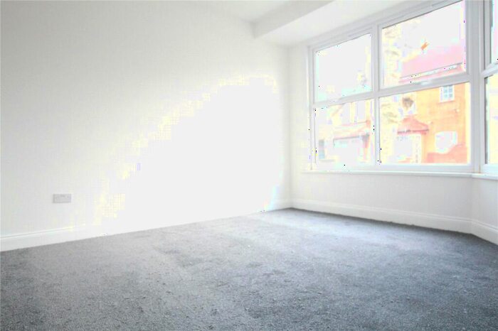 3 Bedroom House To Rent In Stevenage House, East Ham, London, E6