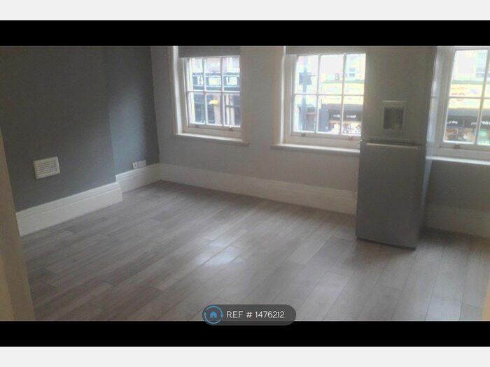 1 Bedroom Flat To Rent In Streatham High Road, London, SW16