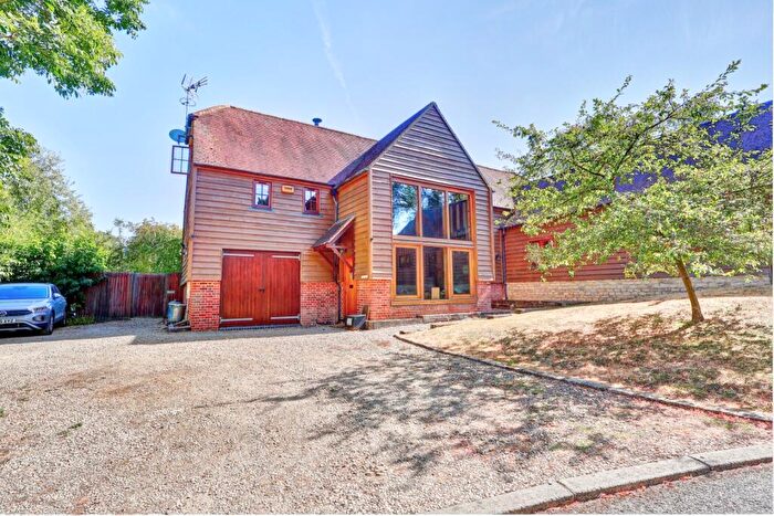 4 Bedroom Semi-Detached House To Rent In Thame Road, Longwick, Princes Risborough, Buckinghamshire, HP27