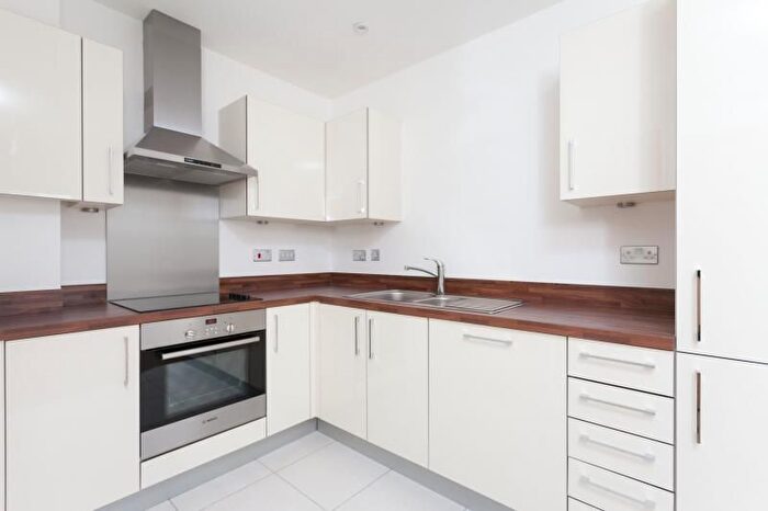 1 Bedroom Flat To Rent In Highgate, Longmead Terrace, Bath, BA2
