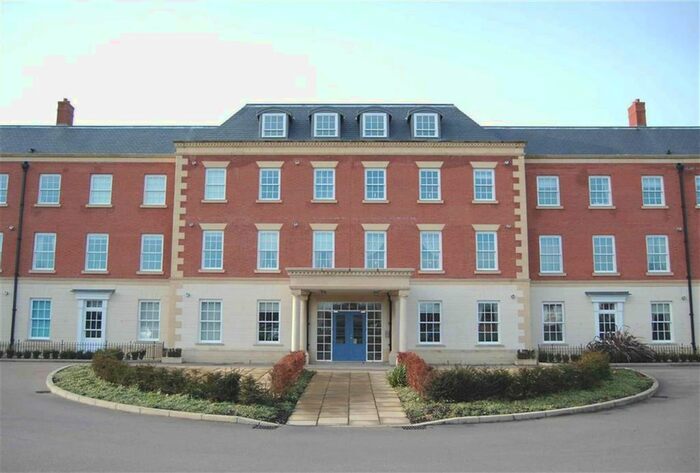2 Bedroom Flat To Rent In Kensington Oval Boathouse Field, Lichfield, Staffordshire, WS13
