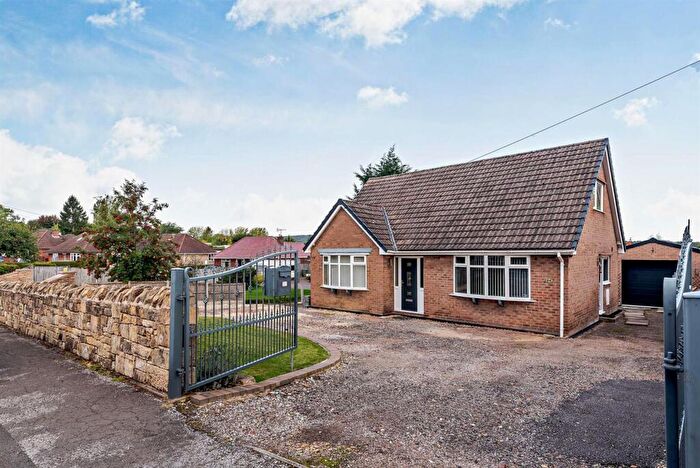 4 Bedroom Detached Bungalow For Sale In Nethermoor Road, New Tupton, Chesterfield, S42