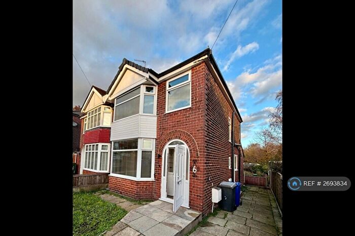 3 Bedroom Semi Detached House To Rent In Lydgate Road, Droylsden, Manchester, M43