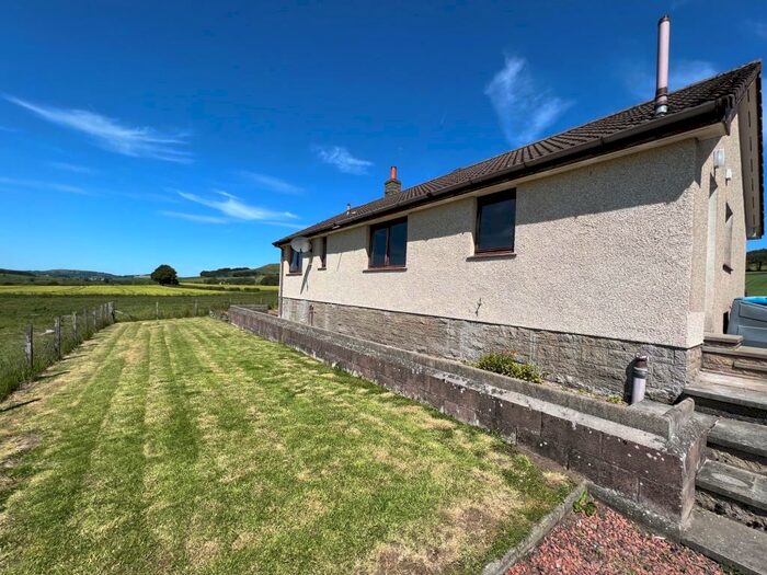 3 Bedroom Bungalow To Rent In Cormiston Towers Farm, Biggar, ML12