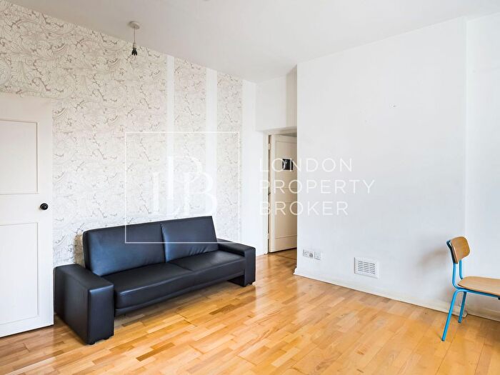 1 Bedroom Flat To Rent In Merchant House, Goulston Street, E1