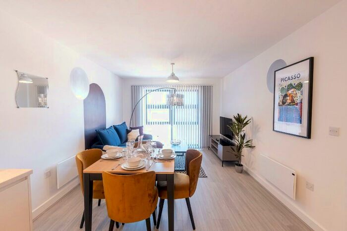 2 Bedroom Serviced Apartments To Rent In Northwood Street, Birmingham, B3