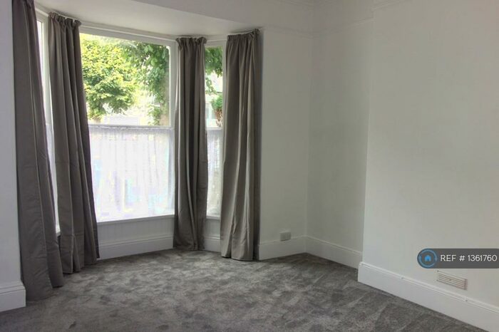 1 Bedroom Flat To Rent In , Plymouth, PL4