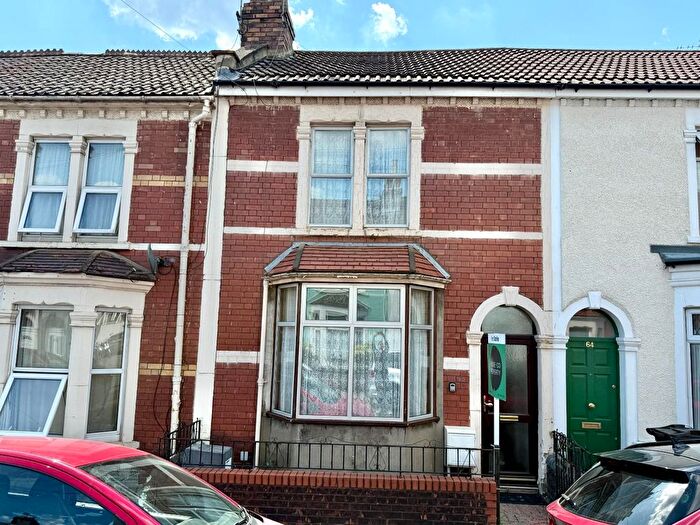3 Bedroom Terraced House For Sale In Roseberry Park, Redfield, Bristol, BS5