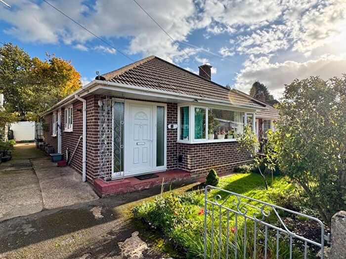 2 Bedroom Detached Bungalow For Sale In Montague Close, Southampton, SO19