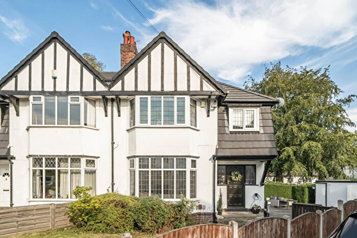 3 Bedroom Semi-Detached House For Sale In Norfolk Walk, Chapel Allerton, Leeds, LS7