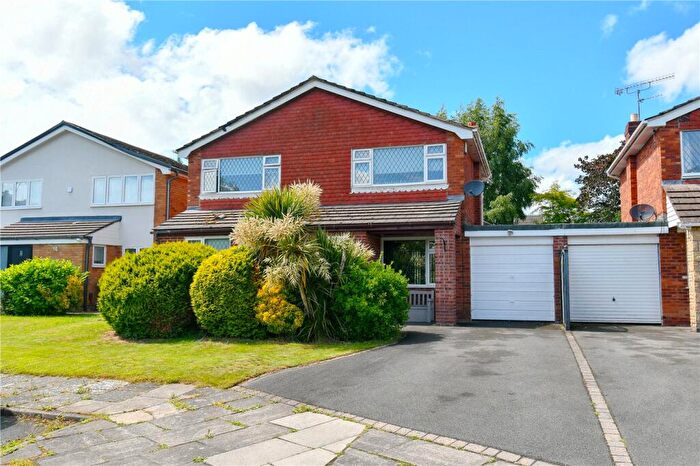 4 Bedroom Detached House For Sale In Links Close, Raby Mere, Wirral, CH63