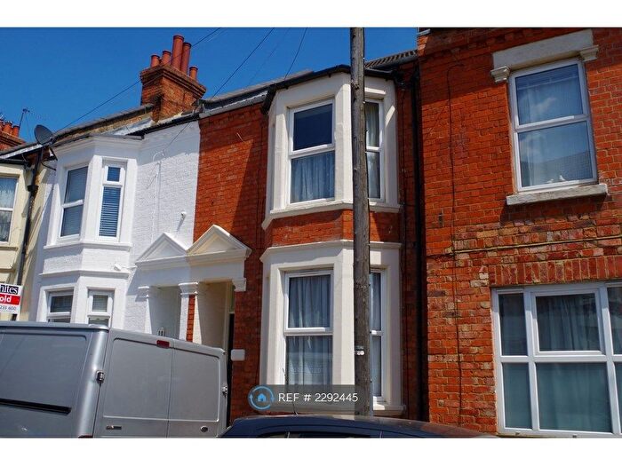 1 Bedroom Flat To Rent In Allen Road, Northampton, NN1