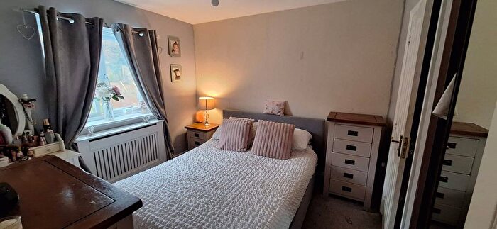 3 Bedroom End Of Terrace House For Sale In Hilltop Walk, Langley Park, Durham, DH7
