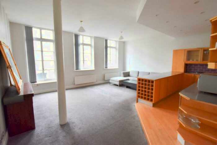 2 Bedroom Apartment To Rent In Charles Street, Leicester, LE1