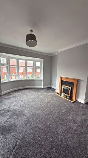 2 Bedroom Flat To Rent In Granville Road, Gosforth, Newcastle Upon Tyne, Tyne And Wear, NE3