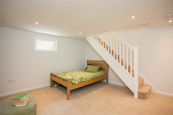 3 Bedroom Terraced House For Sale In Western Road, Tunbridge Wells, Kent, TN1