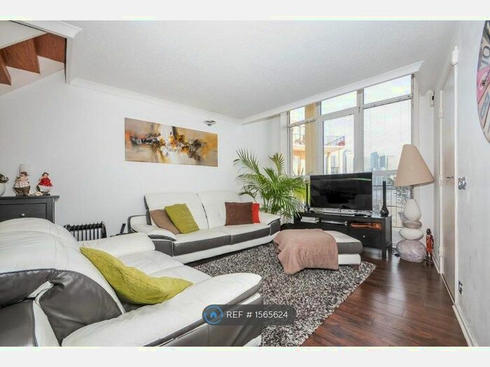 2 Bedroom Flat To Rent In Southsea Street, London, SE16