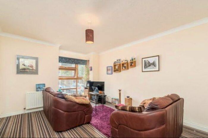 3 Bedroom End Of Terrace House To Rent In Cornwall Street, Plymouth, PL1