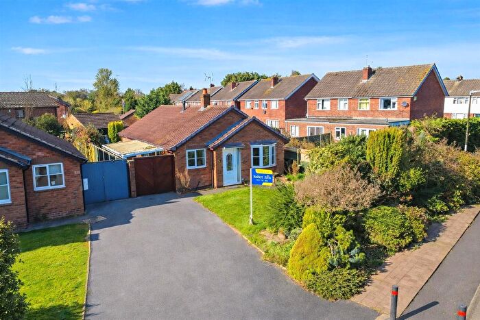 2 Bedroom Detached Bungalow For Sale In Rugeley Avenue, Long Eaton, NG10