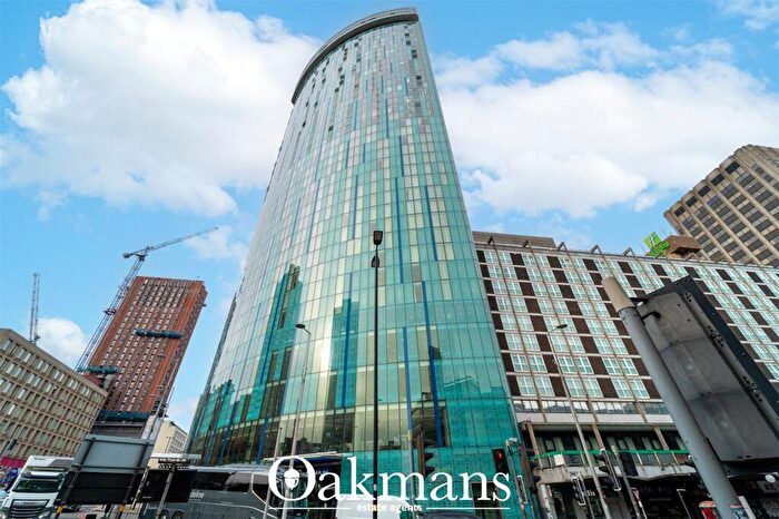 2 Bedroom Apartment To Rent In Holloway Circus Queensway, Birmingham, West Midlands, B1