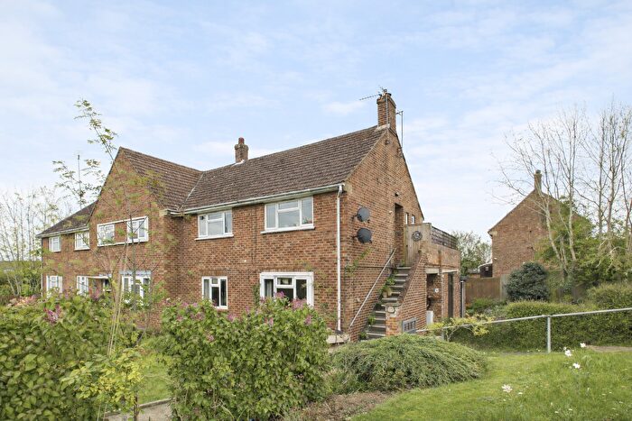 2 Bedroom Maisonette For Sale In Coldnailhurst Avenue, Braintree, CM7