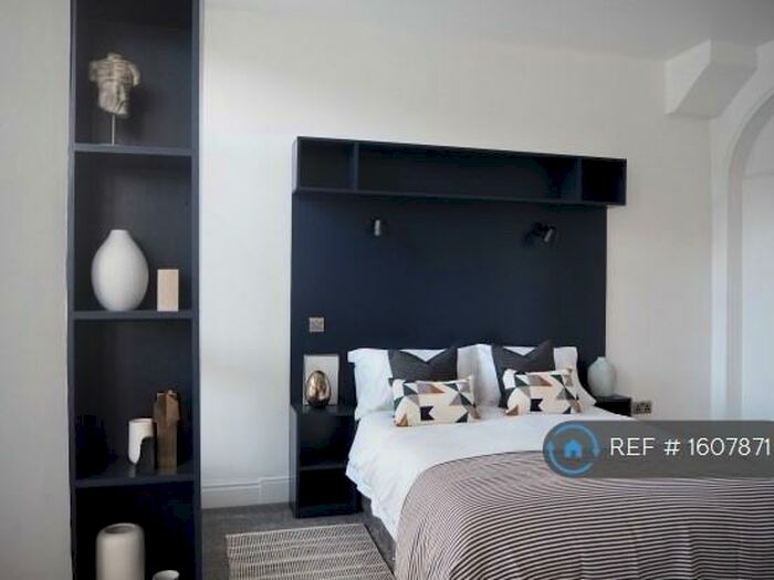 Studio To Rent In Holyhead Road, Bangor, LL57